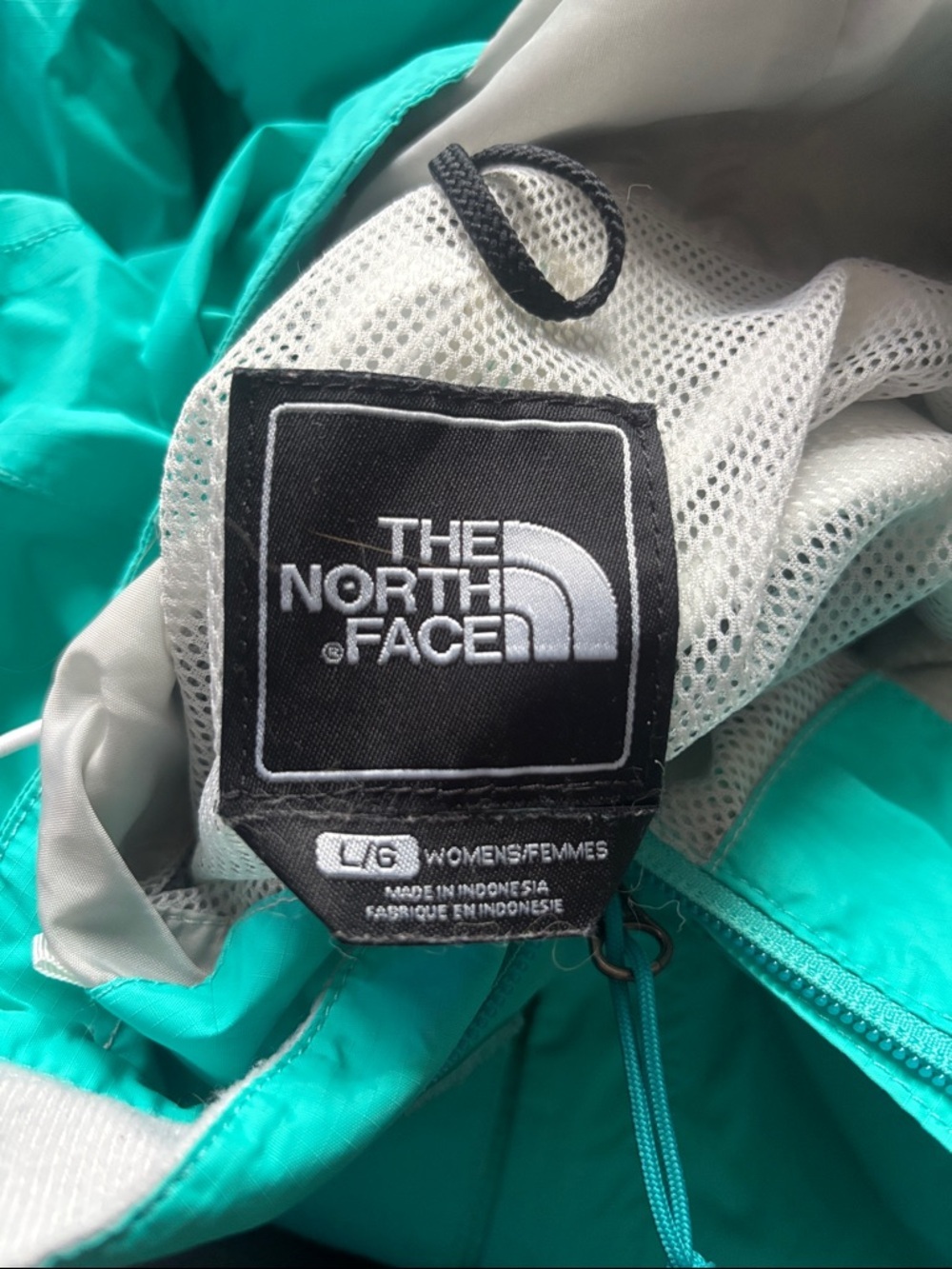 The North Face Women's Teal Raincoat. Size Large. - Picture 10 of 10